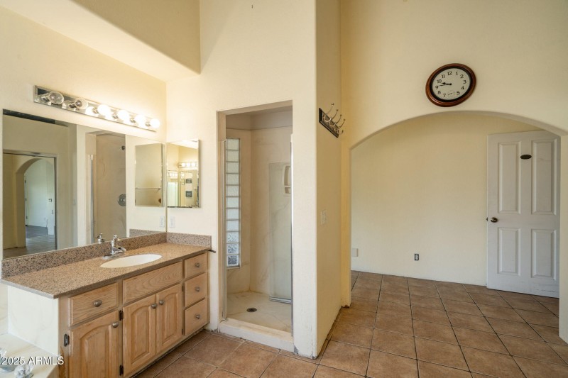 27-web-or-mls-120-appaloosa-dr