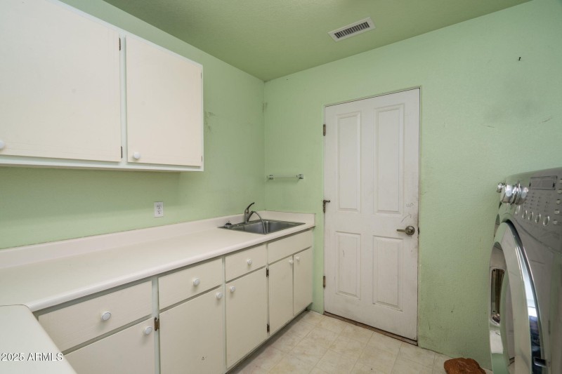 29-web-or-mls-120-appaloosa-dr