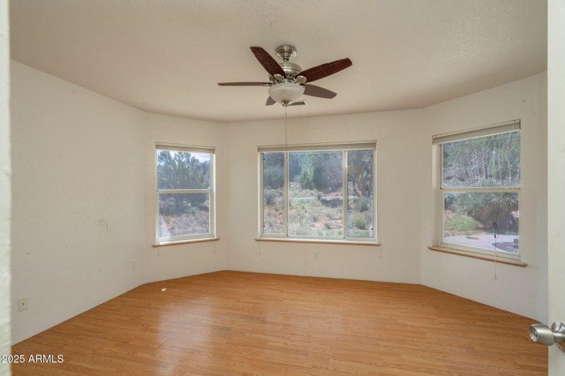 31-web-or-mls-120-appaloosa-dr