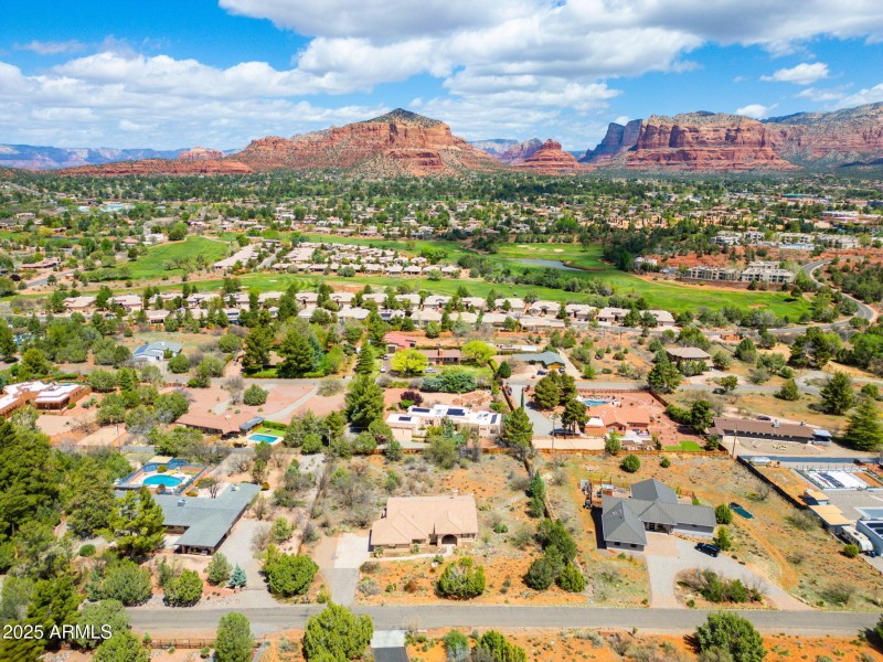 9-web-or-mls-120-appaloosa-dr