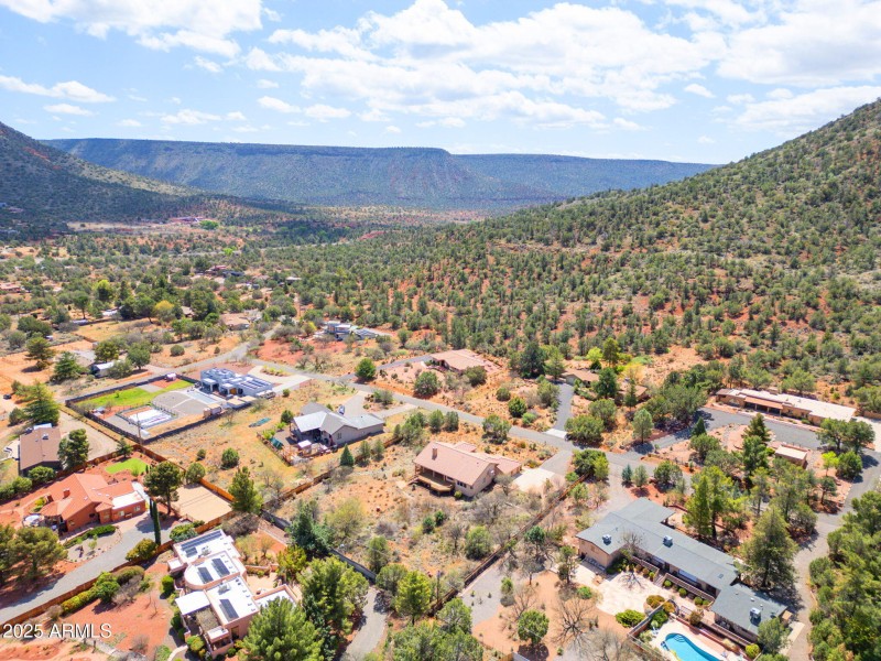 12-web-or-mls-120-appaloosa-dr