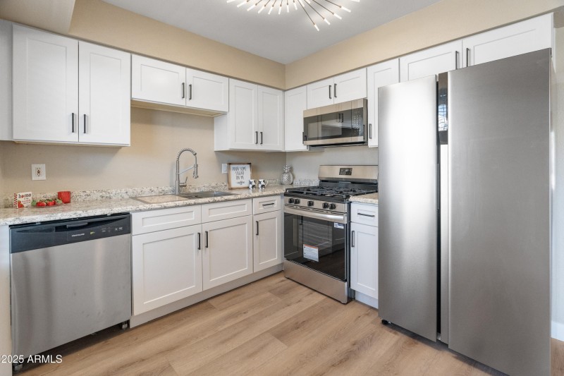 3840 N 43rd Ave Unit 36-22