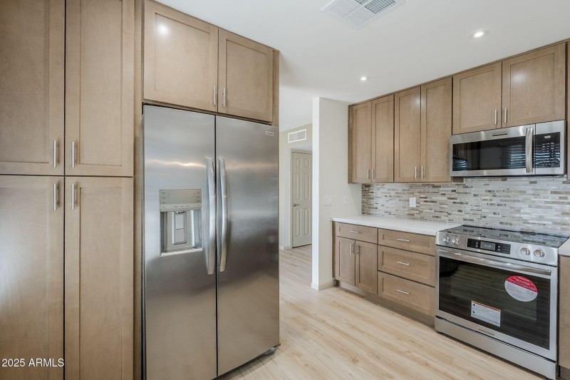 12-web-or-mls-37th-12