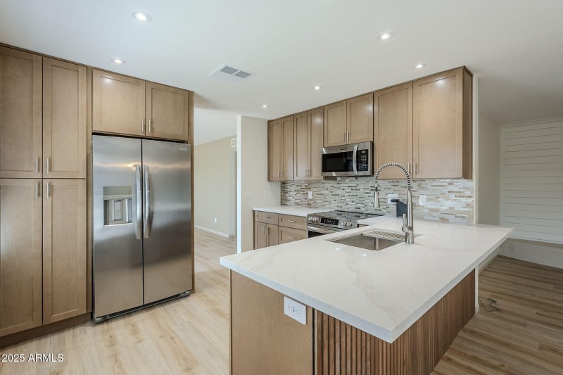 15-web-or-mls-37th-15