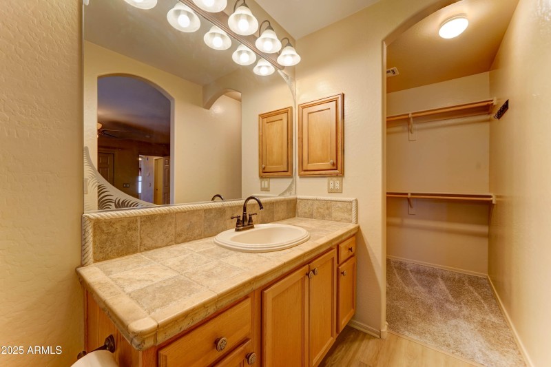2101 S Meridian #255-19