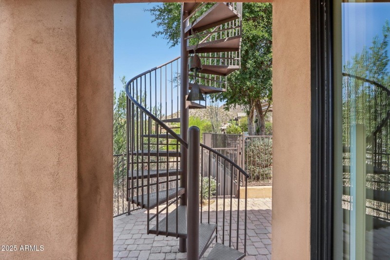 viewing deck staircase