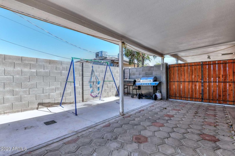 Covered Patio-RV Gate