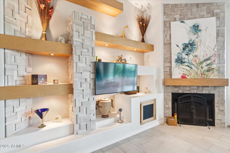 08-Living Room