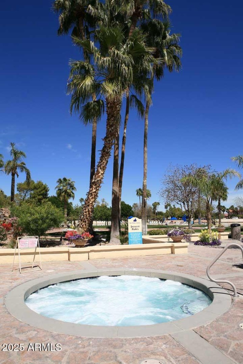 Val Vista Lakes-Spa