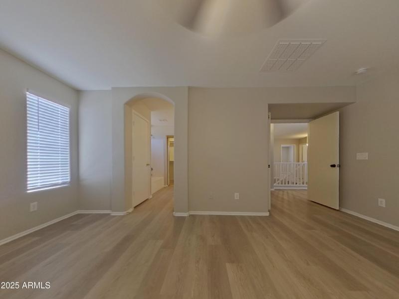 4_pc_I6GOXx3dzo_jzluvl1L13_layout_0