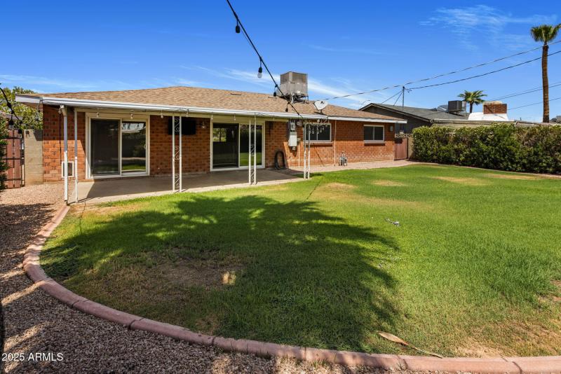 18-web-or-mls-D46A1516 copy