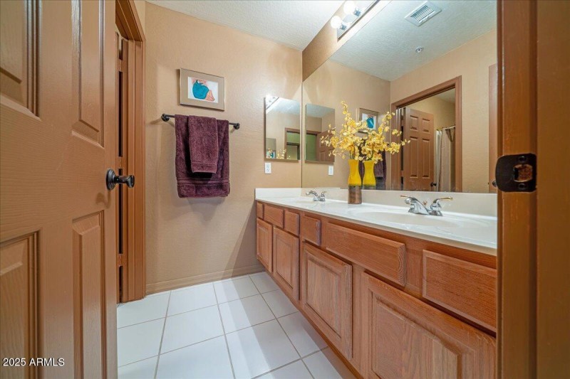 Full Guest Bath with Double Sinks