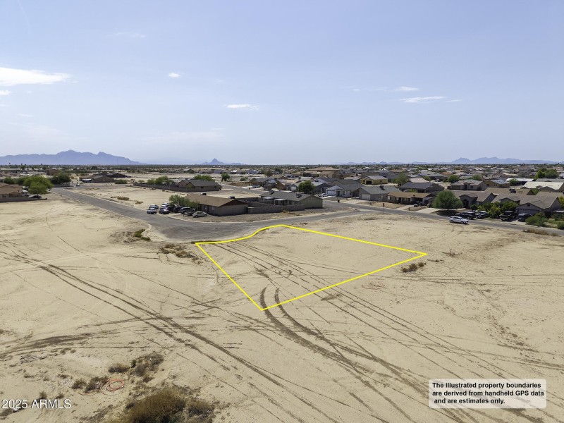 8578 W San Mateo UAS 8 to SE