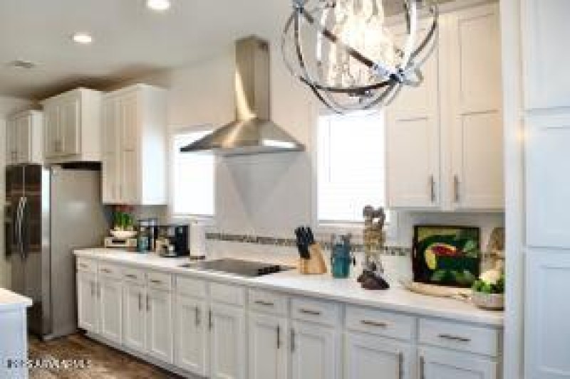 counter space galore