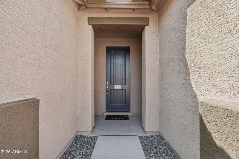 6-web-or-mls-W Luke Ave-S1208-004