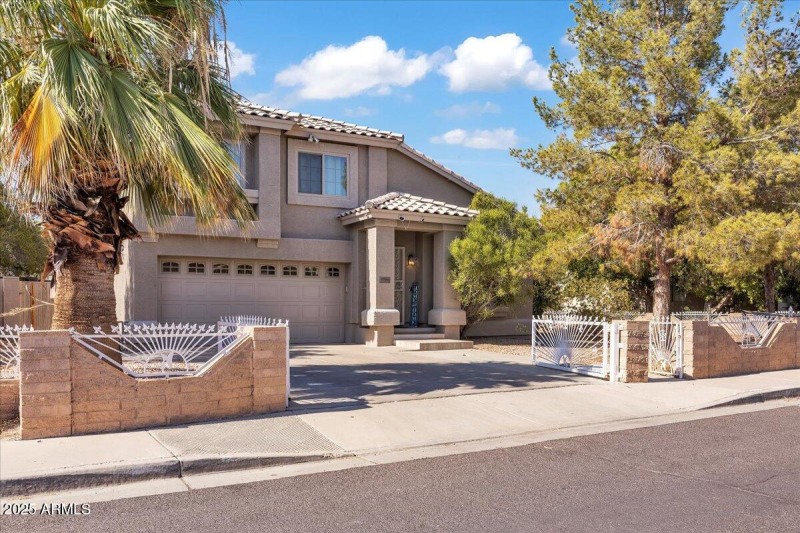 05-7760_W_Marlette_Ave30