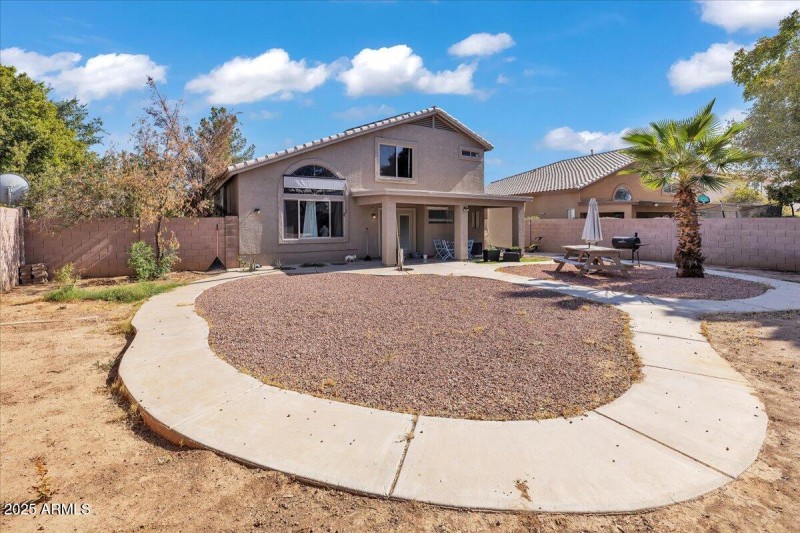 36-7760_W_Marlette_Ave36