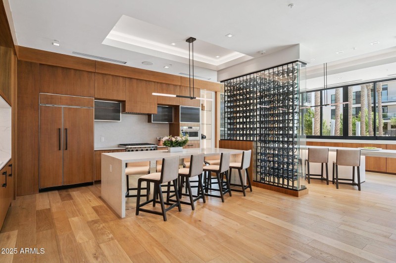 Ritz-Carlton Residences Clubhouse