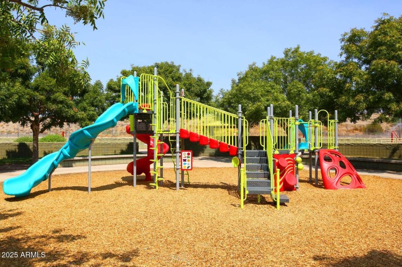 Horizon Park-2nd Play Area