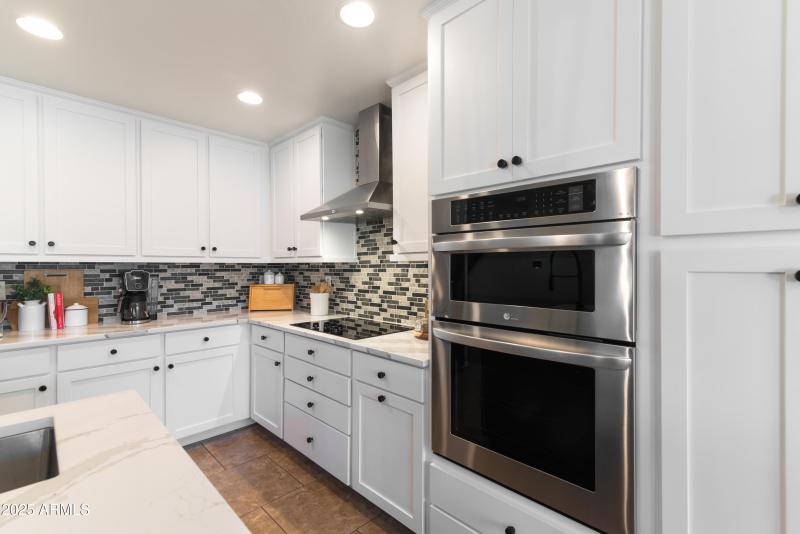 11_41172 w cahill dr-11