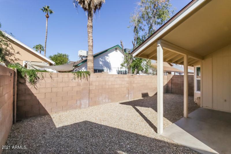 P5430285-10-Exterior Back Appeal-735006