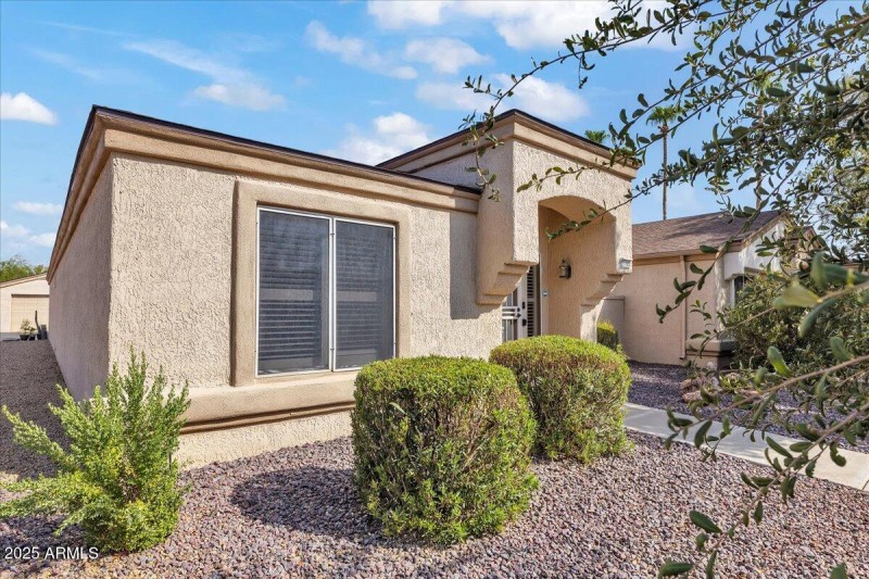 02-21742_N_Limousine_Dr3