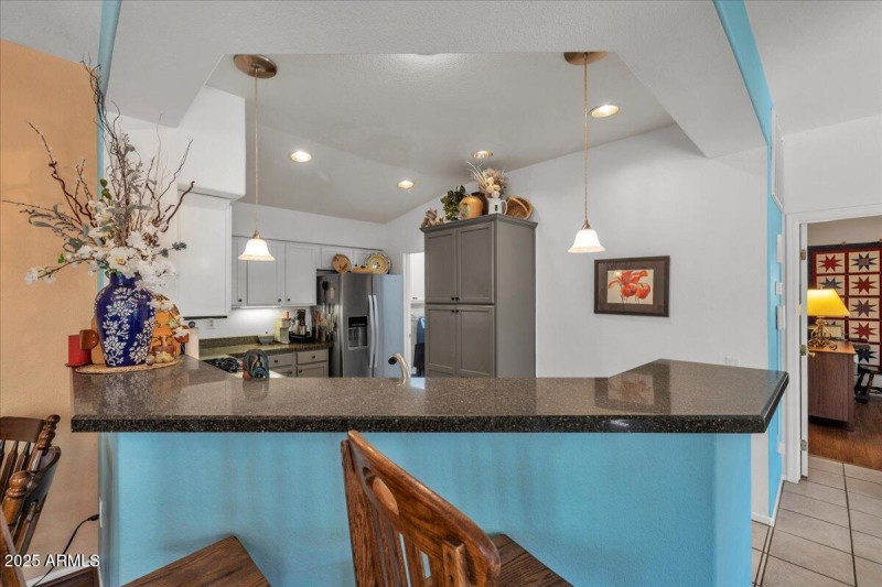 22-21742_N_Limousine_Dr22