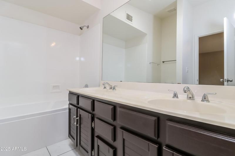 233022-photo-629f749c0458c