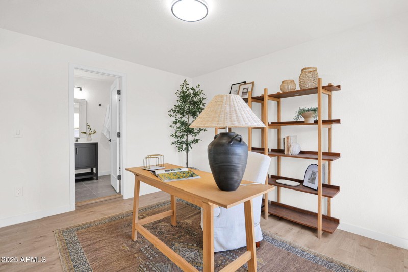 18-web-or-mls-P1279560