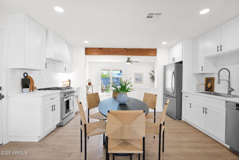 27-web-or-mls-P1279579