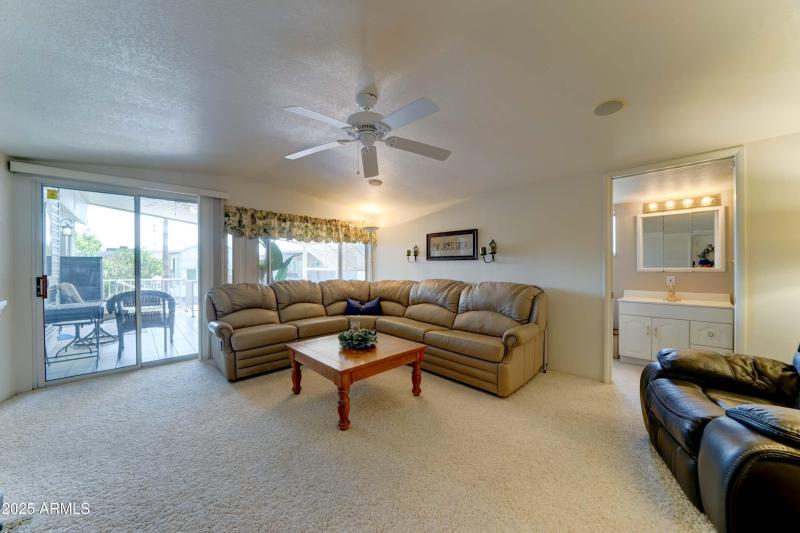 Laundry and bath off AZ room - Copy