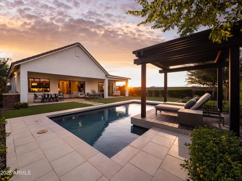 Preserve_at_San_Tan_Peralta_Catalan_Back