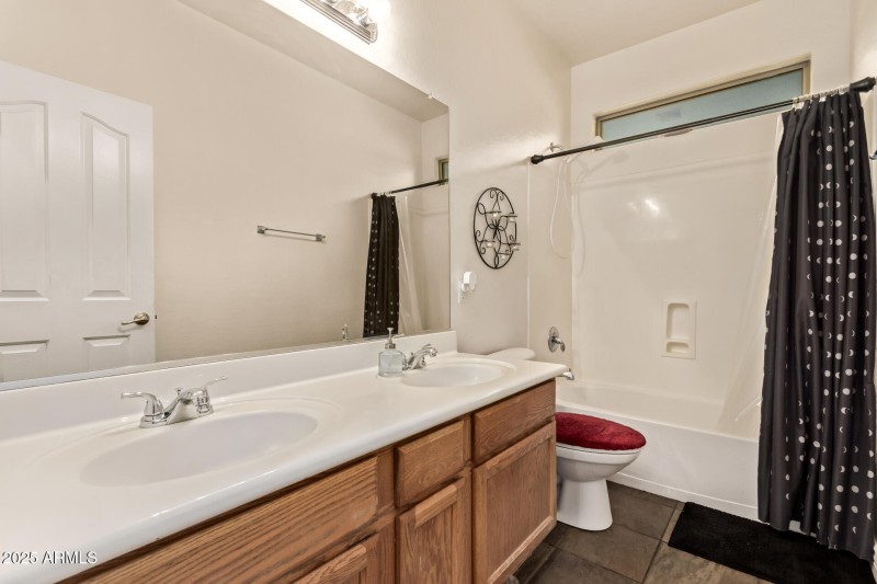 2nd Bathroom