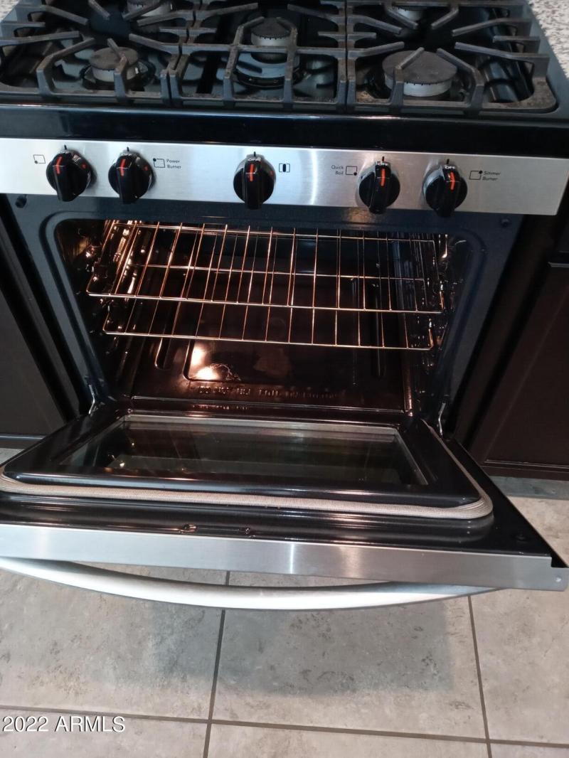 31009 W COLUMBUS AVE28