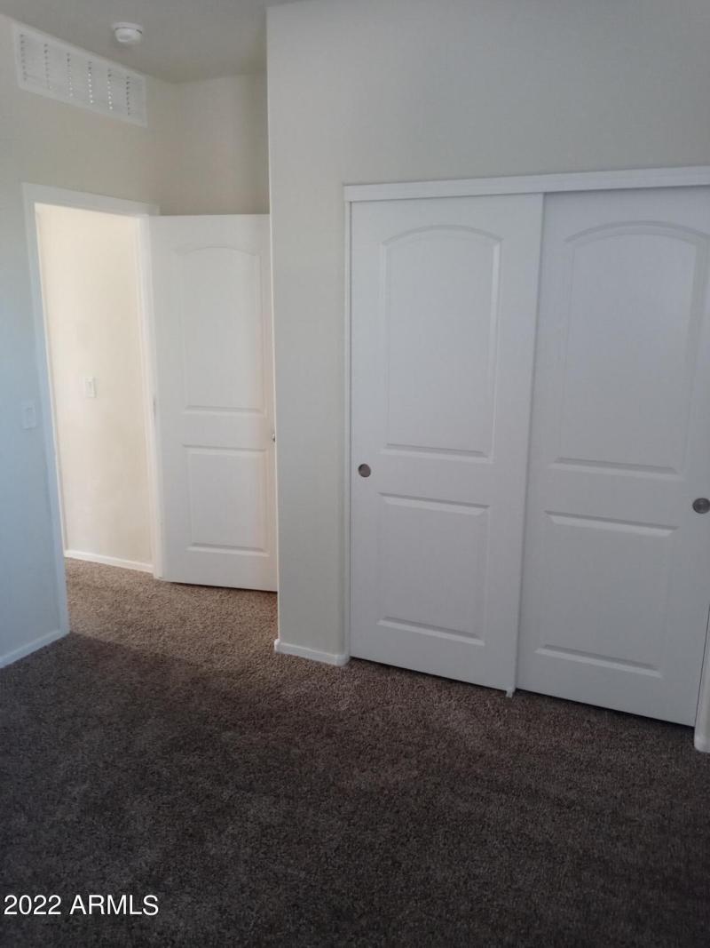 31009 W COLUMBUS AVE42