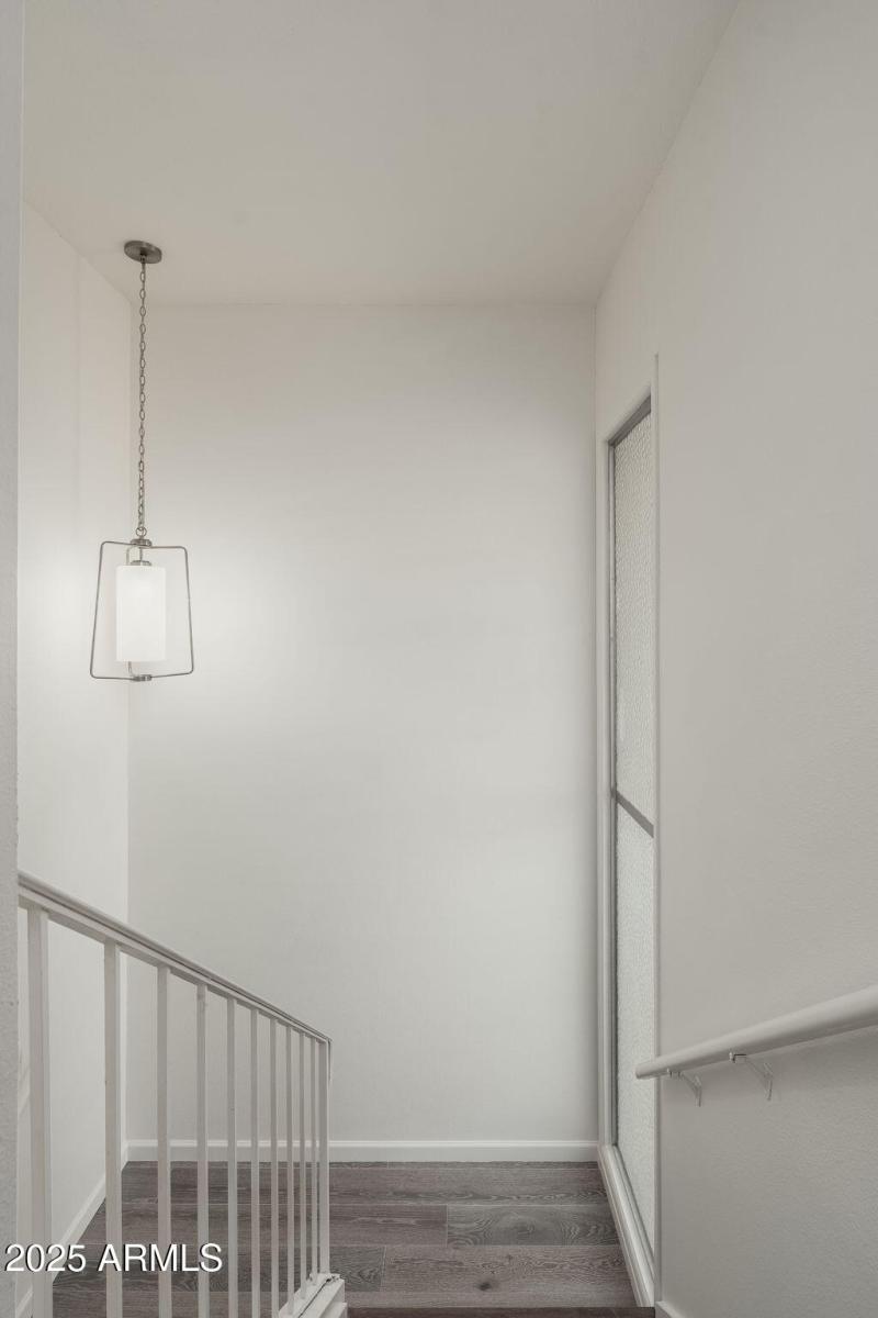 7684 E Minnezona Ave - 020