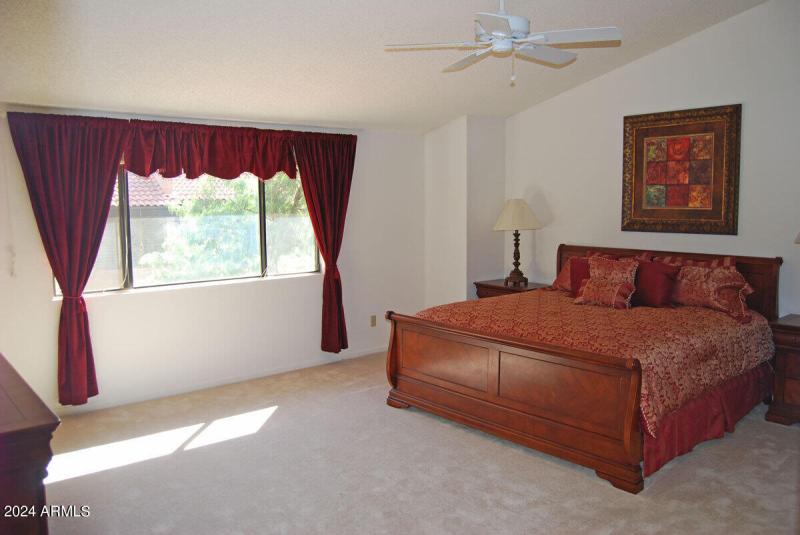 Primary Ensuite bedroom