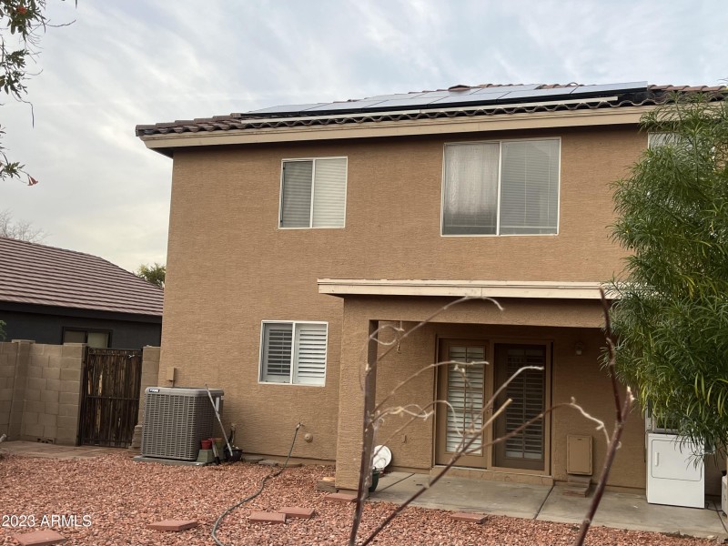 8473F954-5ED6-414E-A3C6-92A580B3AA86