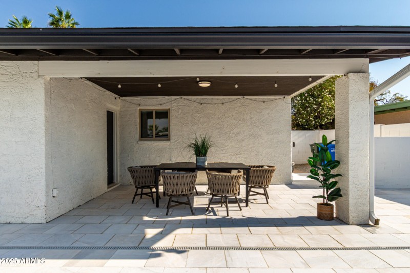 33- 2550 E Sahuaro Dr, Phoenix 85028