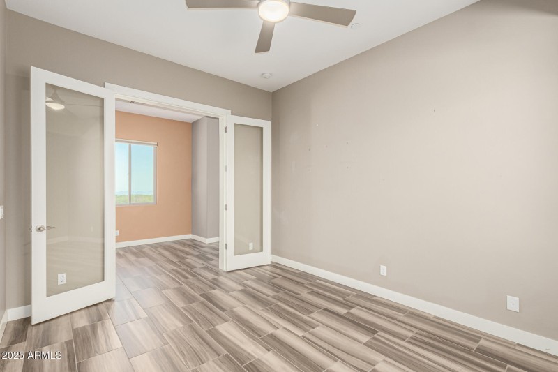 Pinnacle Pointe Unit 2037