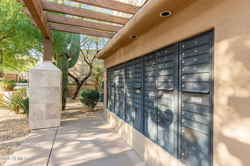 Pinnacle Pointe Unit 2037