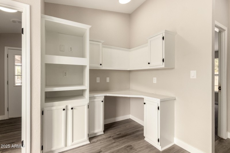 Desk Area
