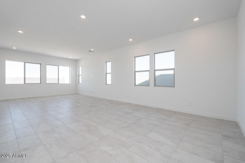 Tri Pointe Soleo 515 - Great Room-2MLS