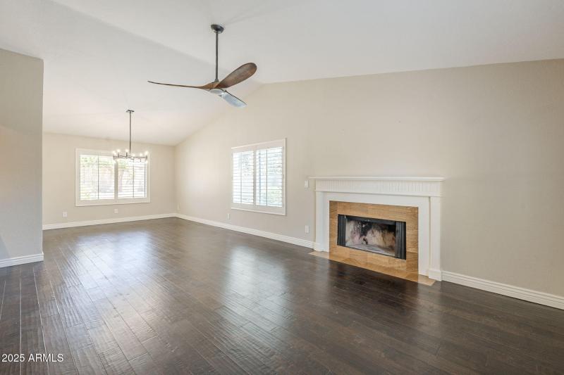 8-web-or-mls-Paradise-8