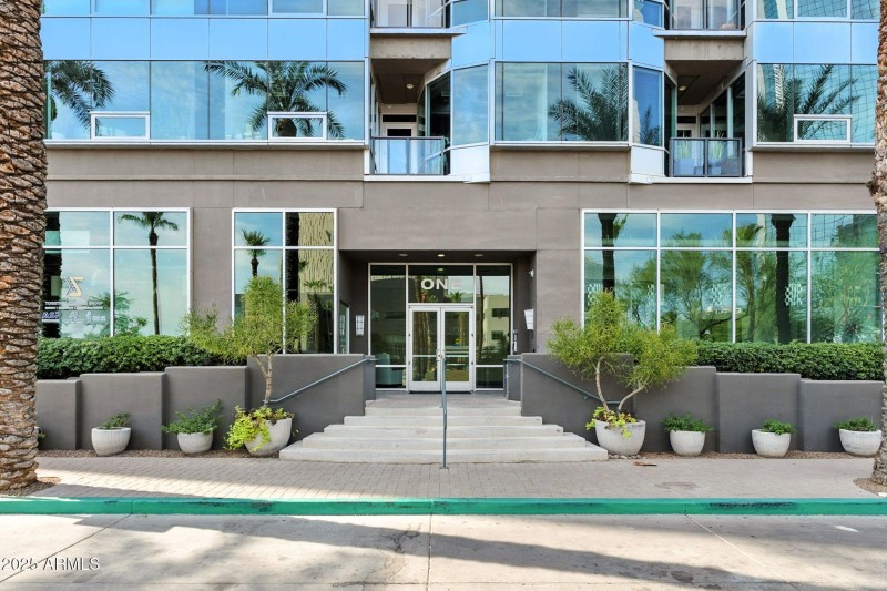 4-web-or-mls-Lexington-4