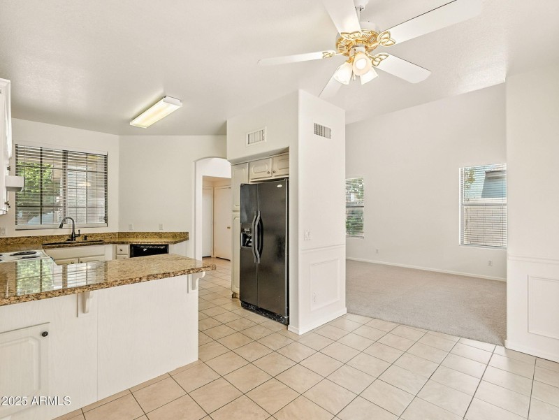 12-web-or-mls-Lazona-12