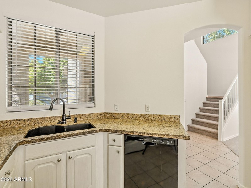 17-web-or-mls-Lazona-17