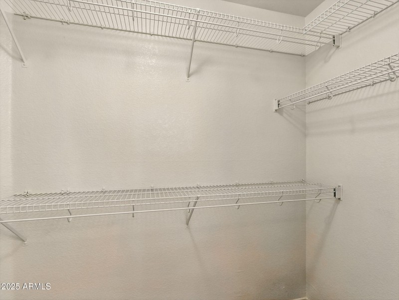 25-web-or-mls-Lazona-25