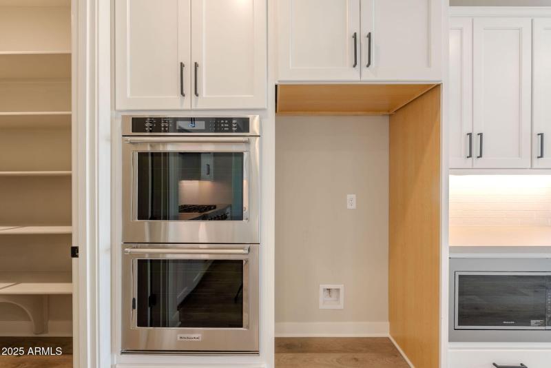 Name Brand SS Appliances