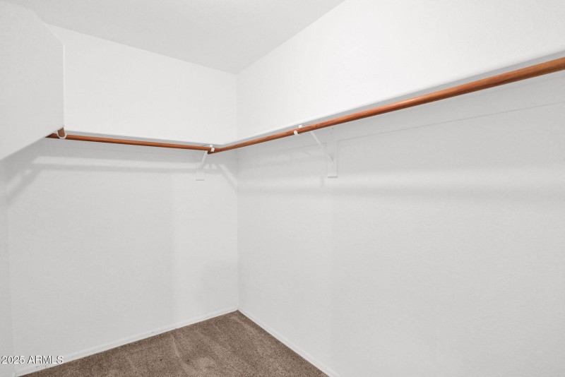 18-web-or-mls-P1279834